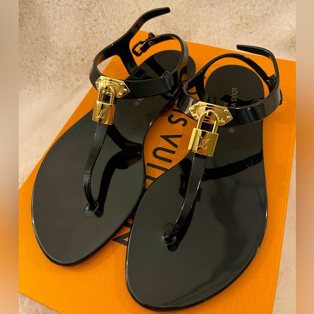 Louis Vuitton Bikini Flat Sandals Black New
